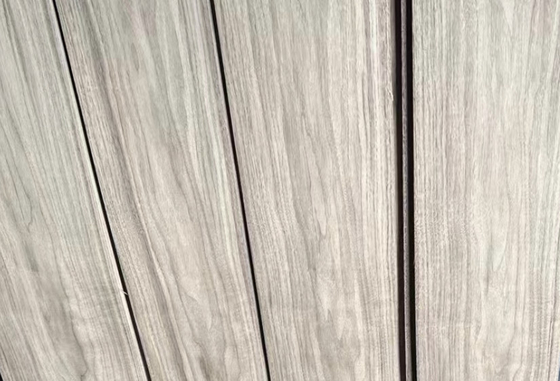 0.5m-2m / 2cm-2.44m / 2.45m-3.6m Holz Veneer Walnuss Natur Walnuss Veneer für die Wohnkultur